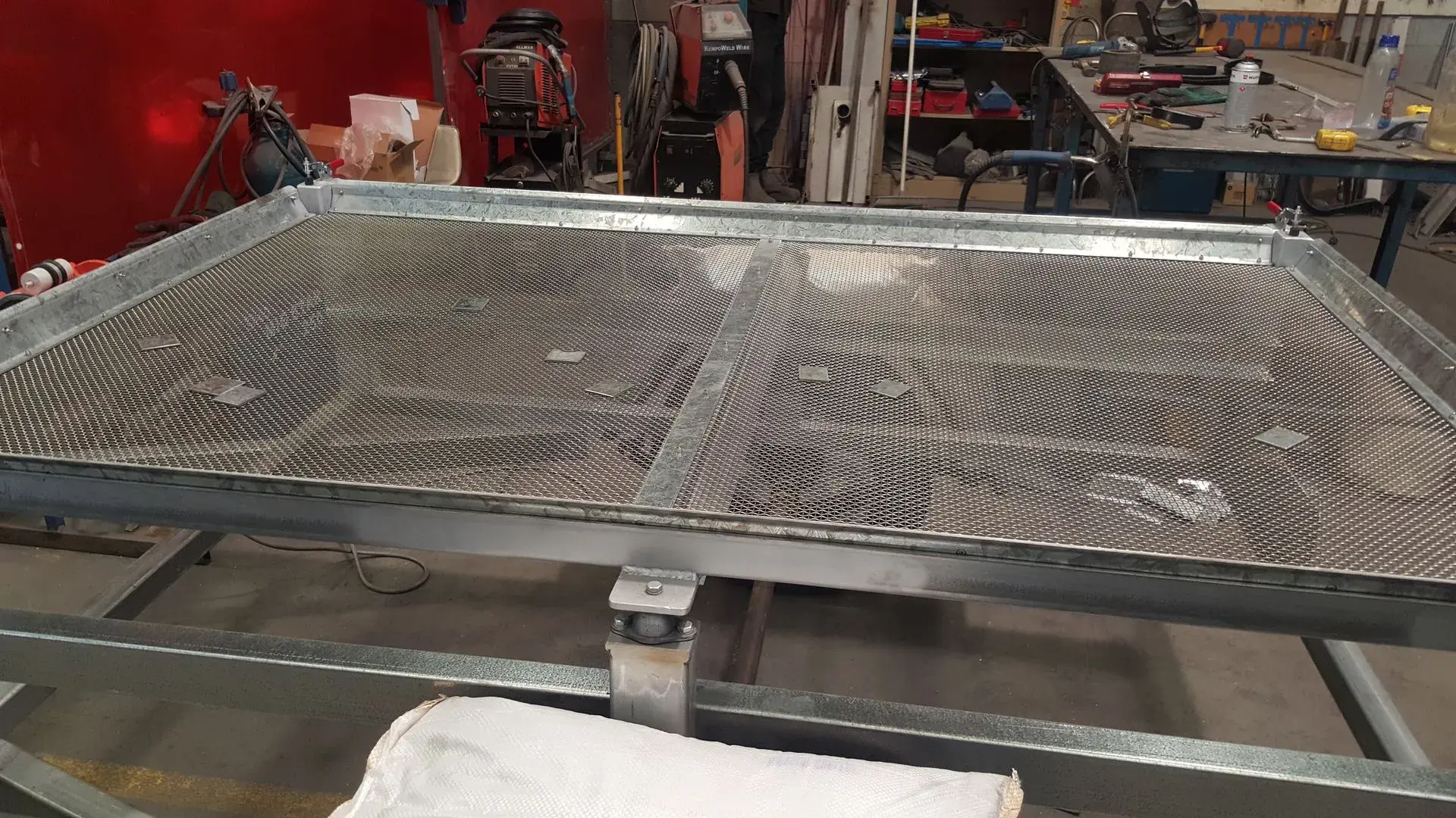 Complete Metal Fabrication