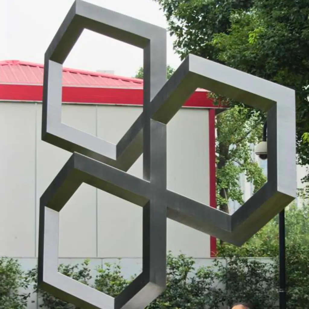 custom metal polishing sculpture Melbourne